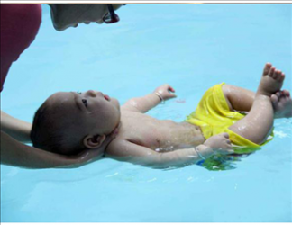 上海虹越教育婴幼儿游泳